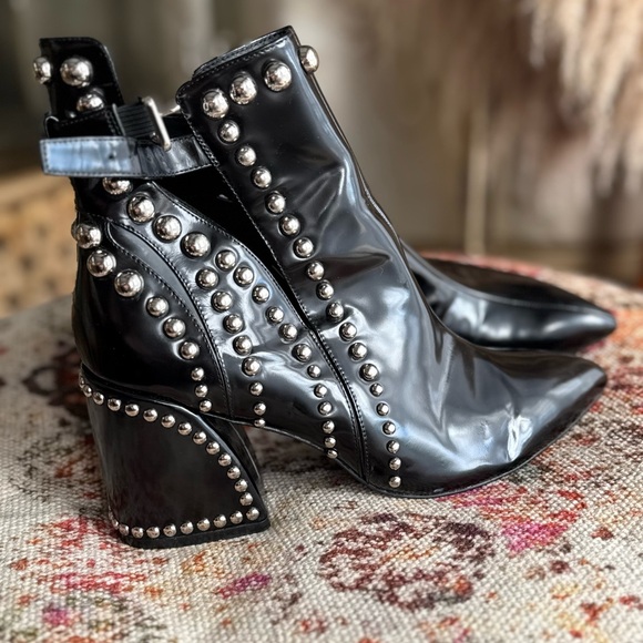 Studded Black Ankle Boots patent Jeffrey Campbell stylish booties - Picture 9 of 9